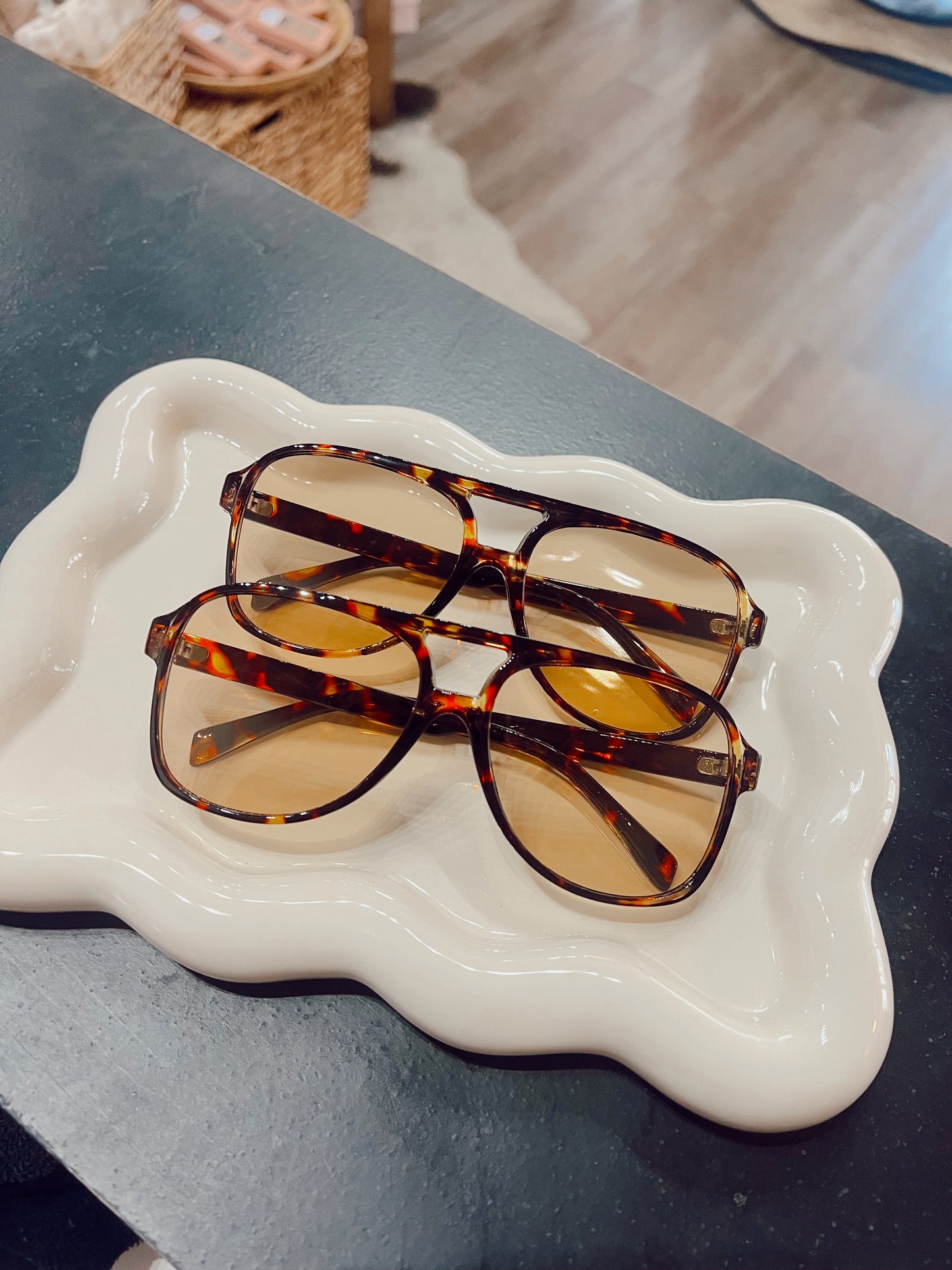 Vintage Brown Leopard Aviators