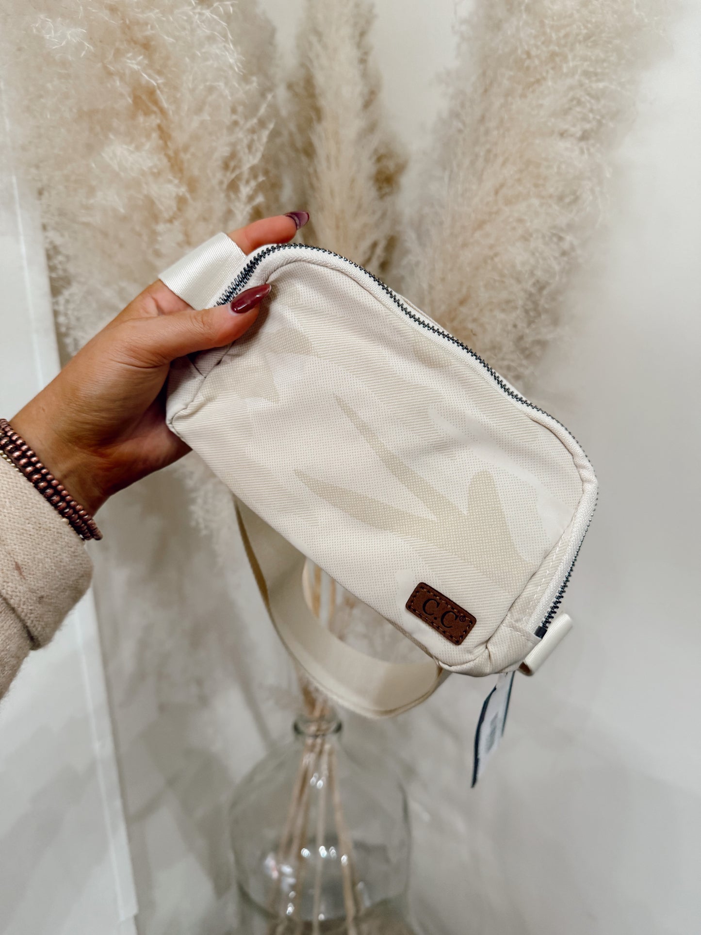 DOORBUSTER Beige Camo Belt Bag