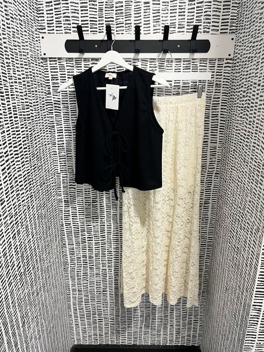 Yellowstone Lace Maxi