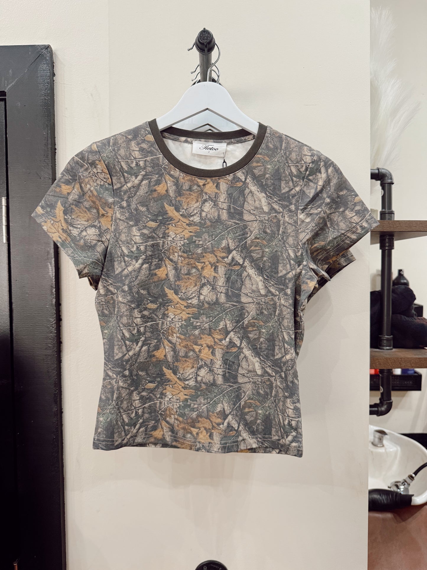Nola Camo Tee