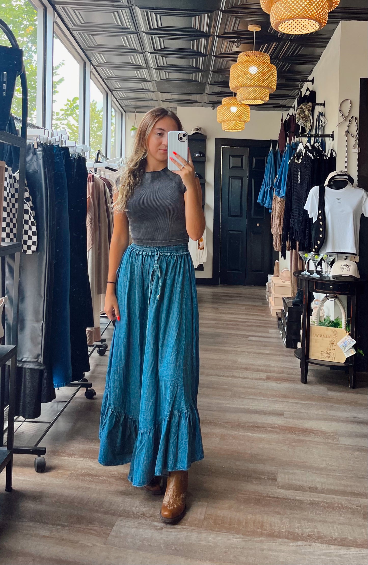 Rachel Black Ribbed Tee