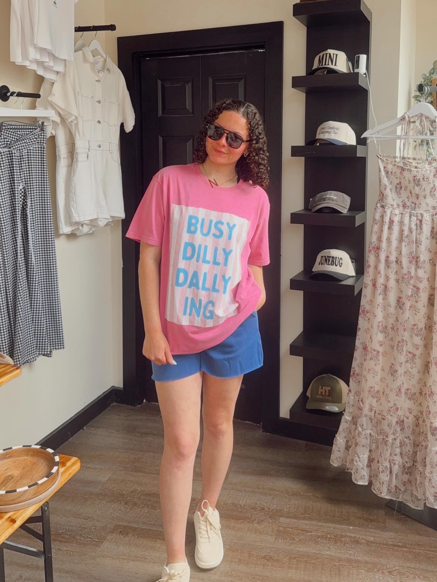 Busy Dilly Dallying Tee