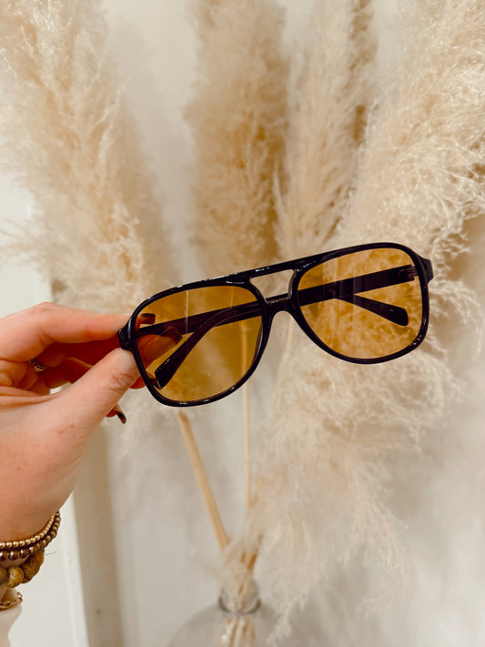 Black Vintage Aviators