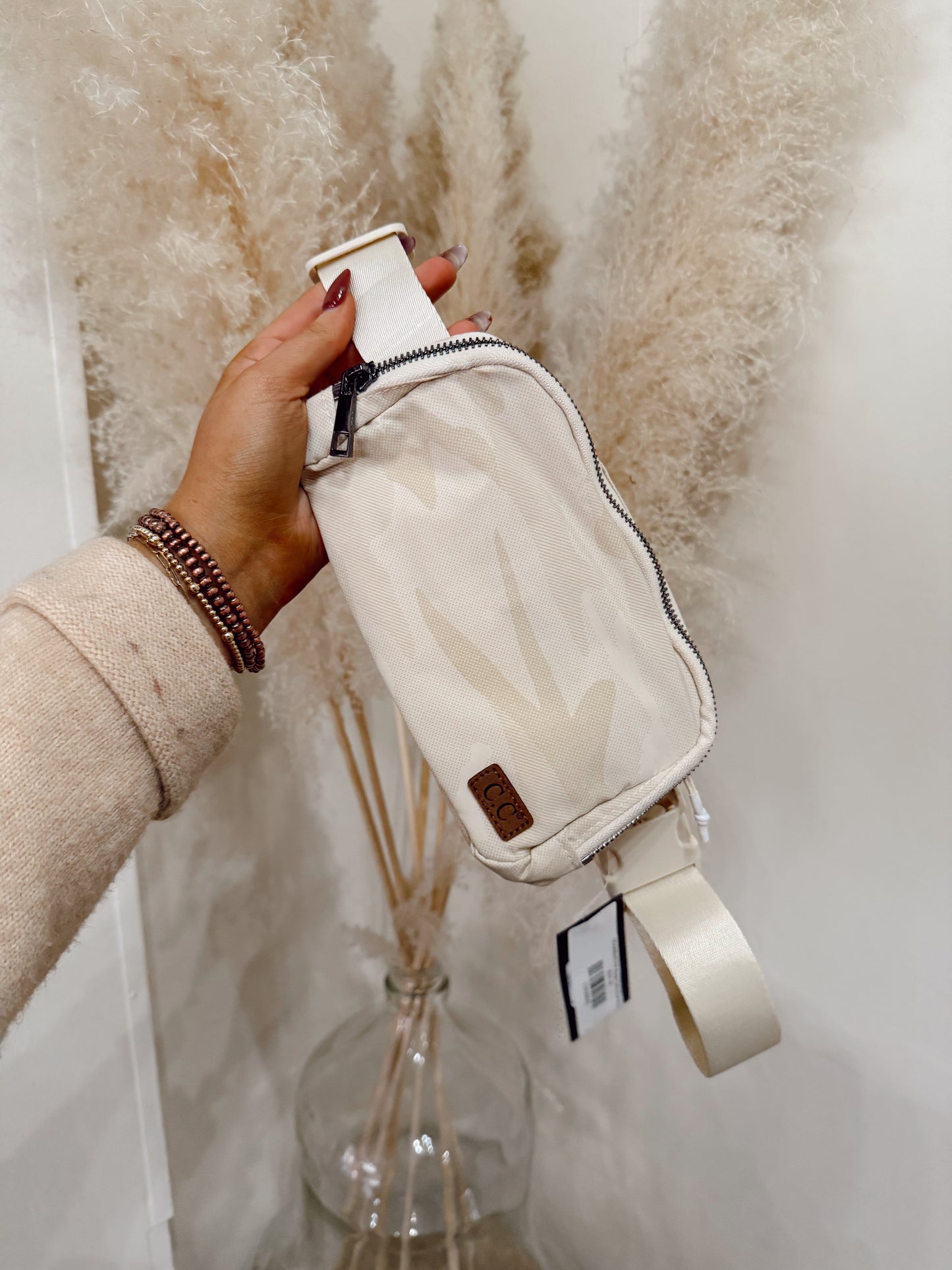 DOORBUSTER Beige Camo Belt Bag