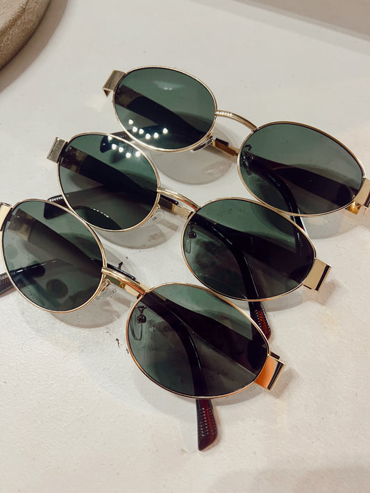 Trendy Oval Retro Sunglasses