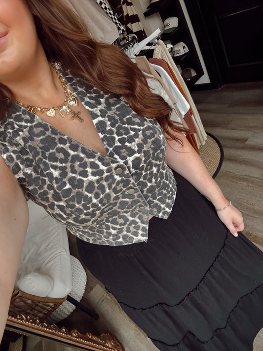 Chic Cream Cheetah Vest
